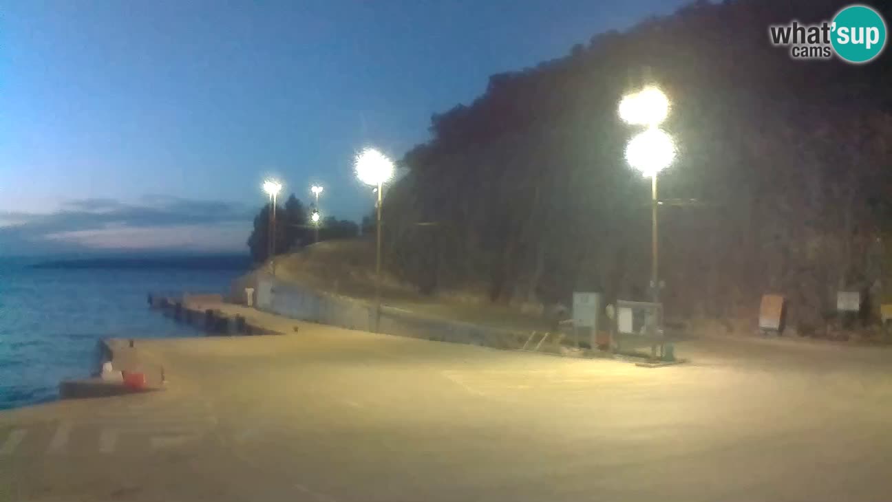 Webcam Cres – Ferry port Merag – Krk on Cres island