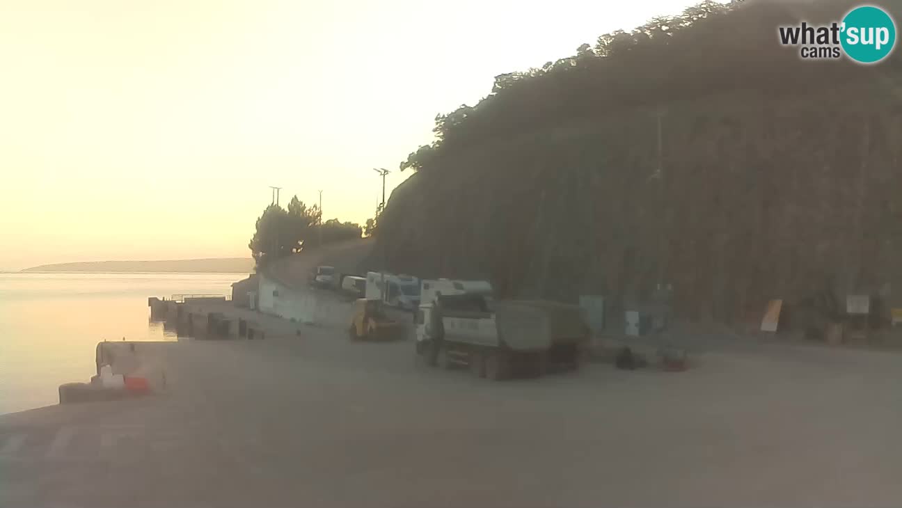Webcam Cres – Ferry port Merag – Krk on Cres island
