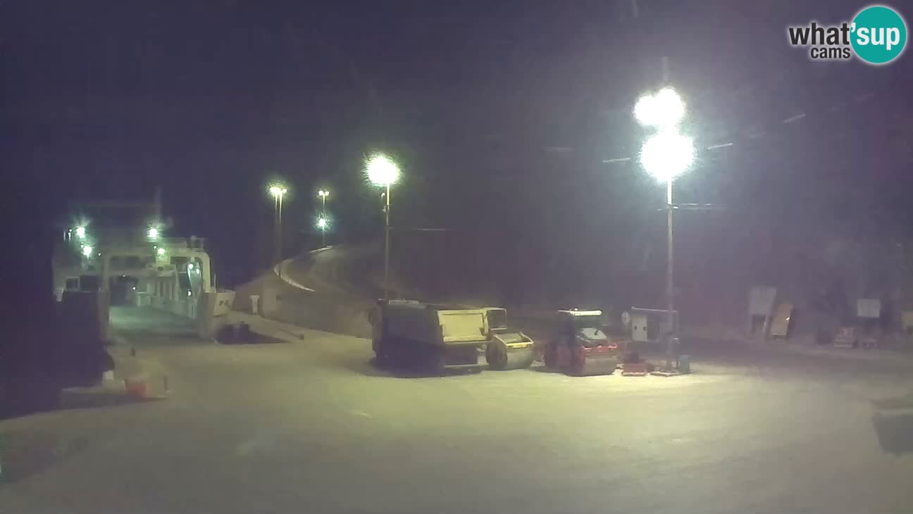 Spletna kamera Cres – Trajekno pristanišče Merag – Krk