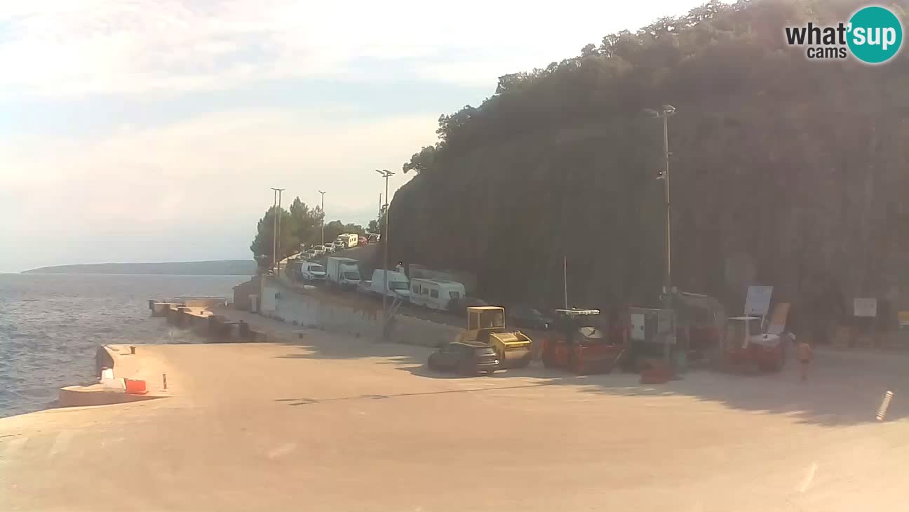 Spletna kamera Cres – Trajekno pristanišče Merag – Krk