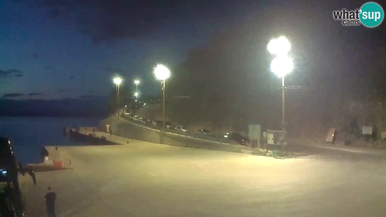 Webkam otok Cres – Trajektna luka  Merag – Krk