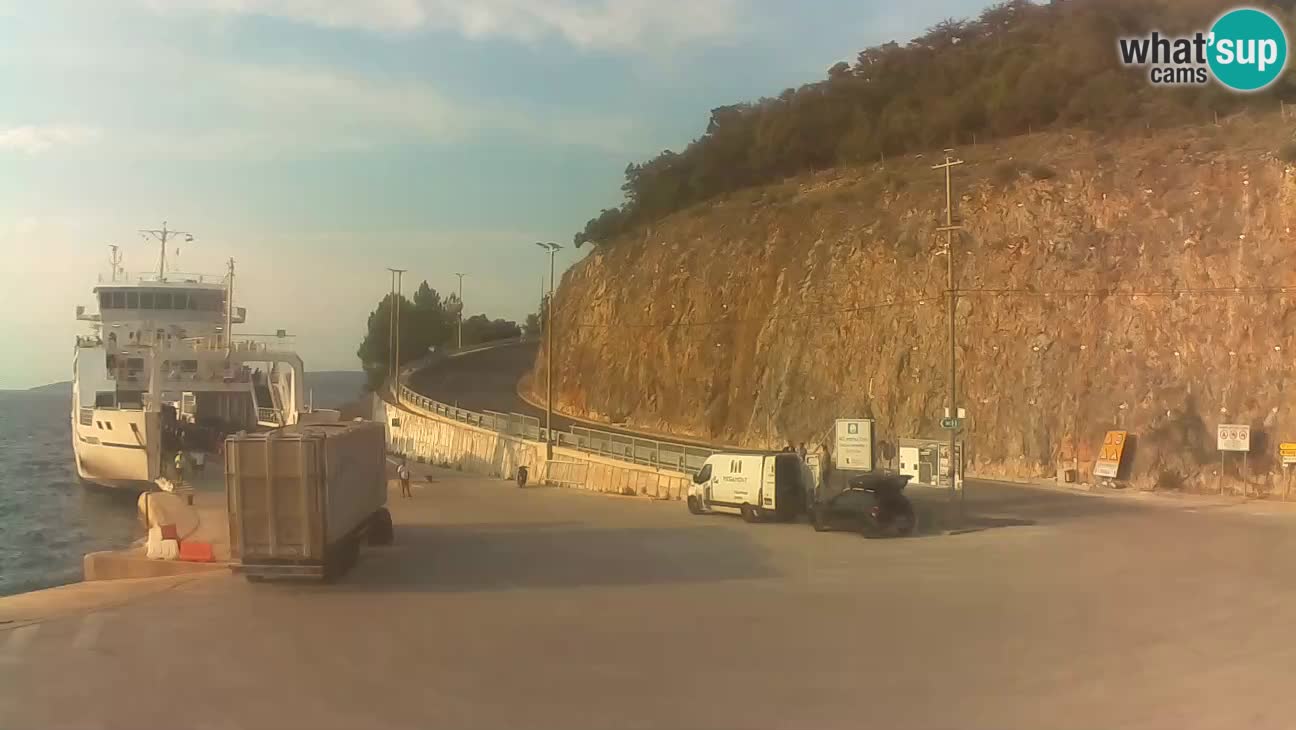 Webcam Cres – Ferry port Merag – Krk on Cres island