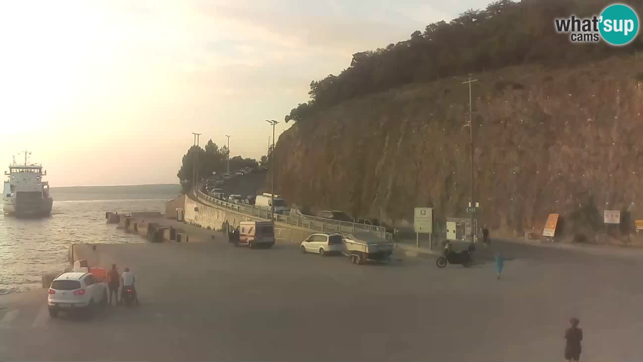Île de Cres Webcam – port de ferry Merag – Krk