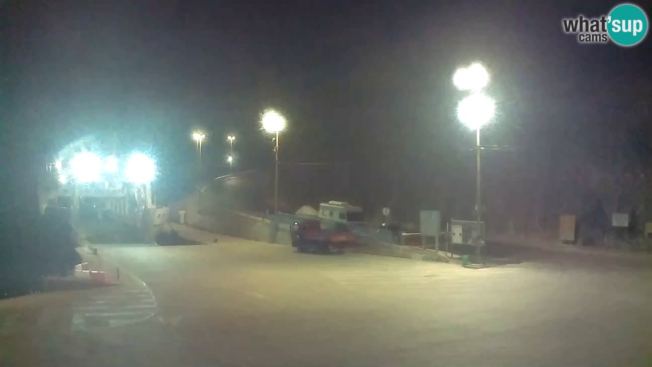 Webcam isla de Cres – puerto del transbordador Merag – Krk