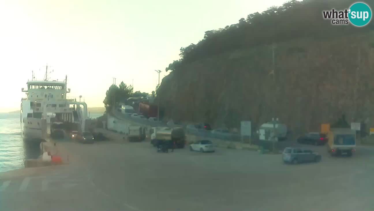 Webcam Cres – Ferry port Merag – Krk on Cres island