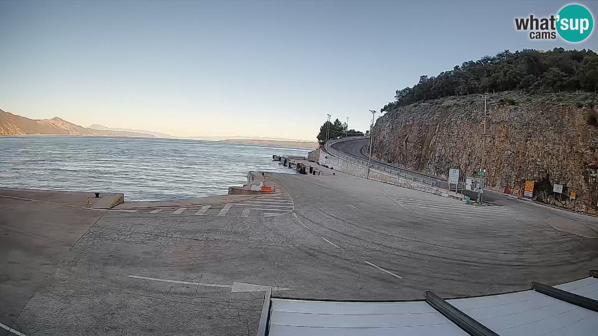 Île de Cres Webcam – port de ferry Merag – Krk