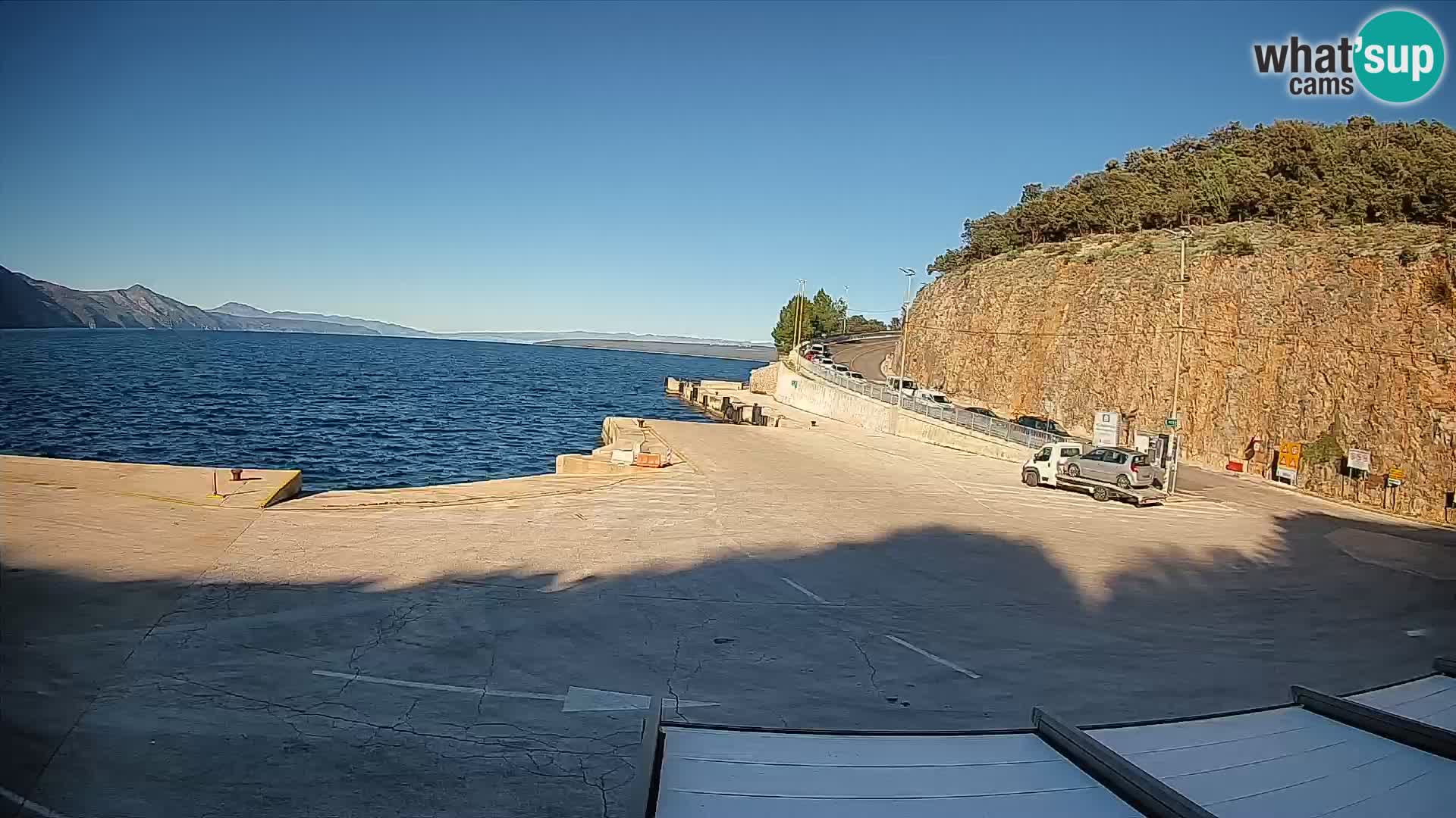Webcam Cres – Ferry port Merag – Krk on Cres island