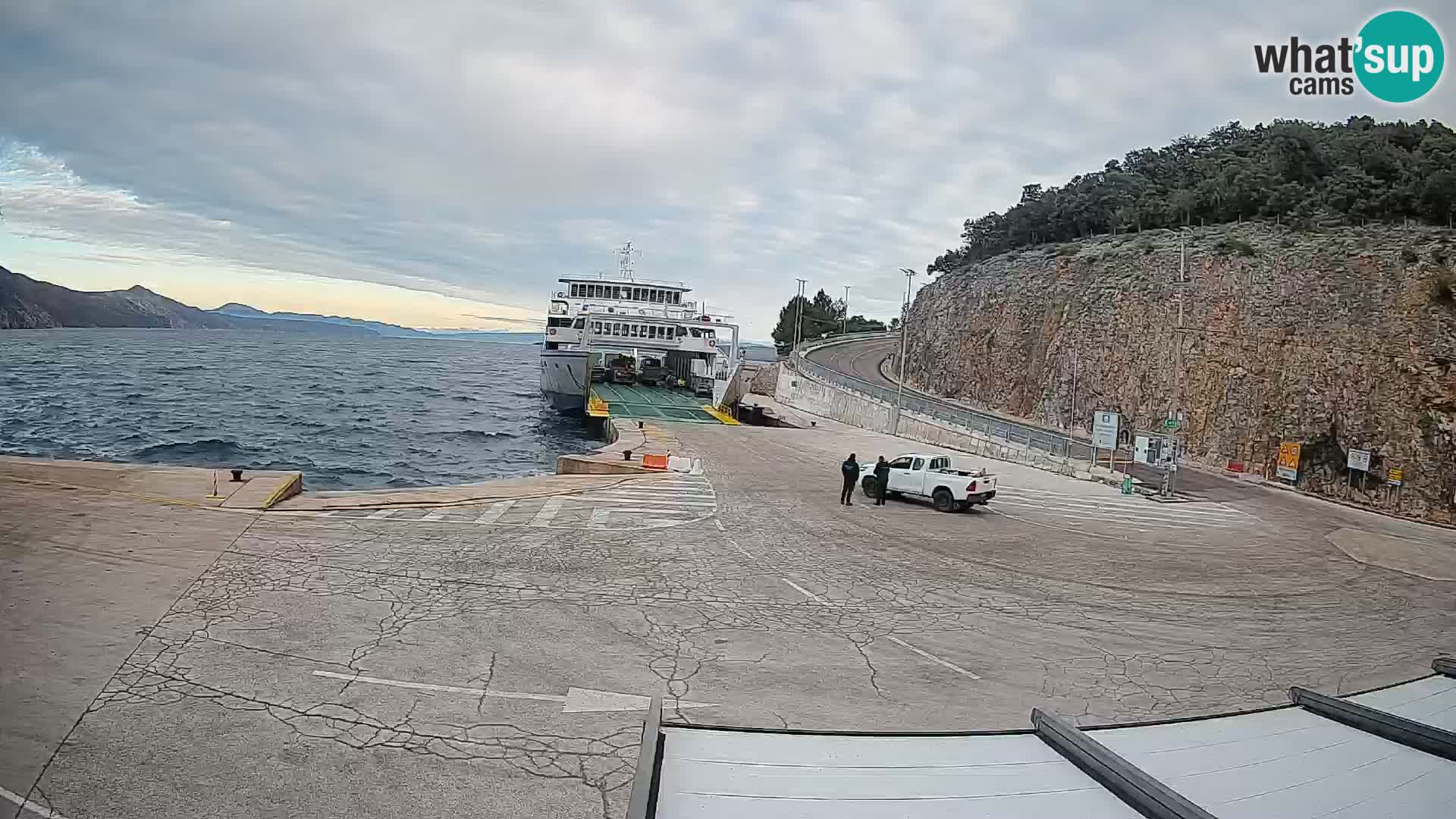 Île de Cres Webcam – port de ferry Merag – Krk