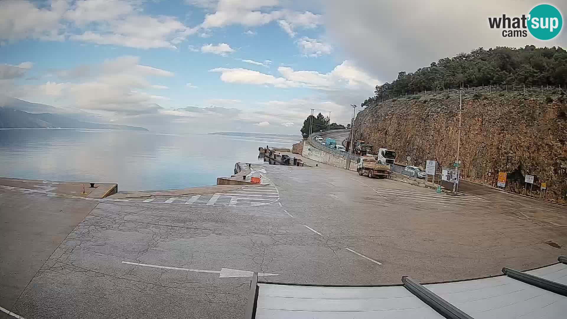 Île de Cres Webcam – port de ferry Merag – Krk