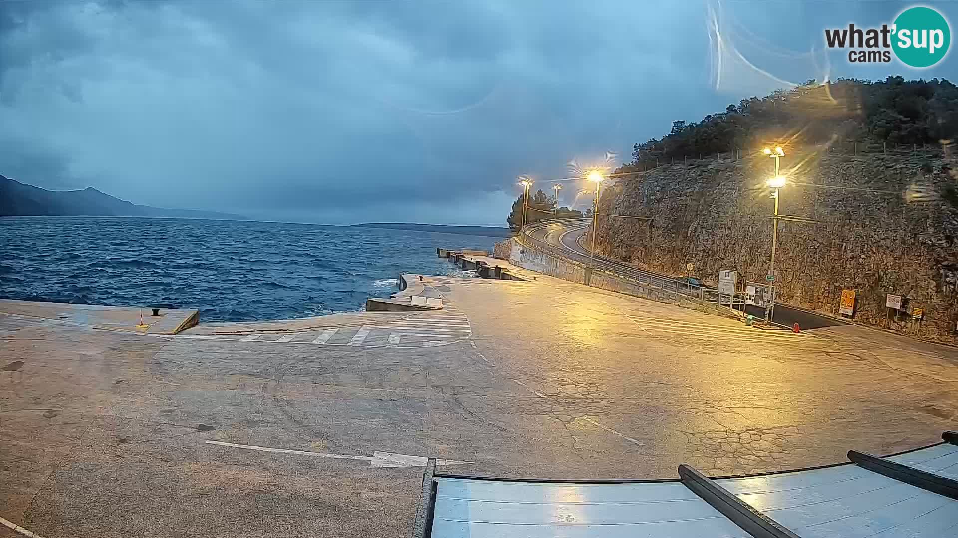 Île de Cres Webcam – port de ferry Merag – Krk