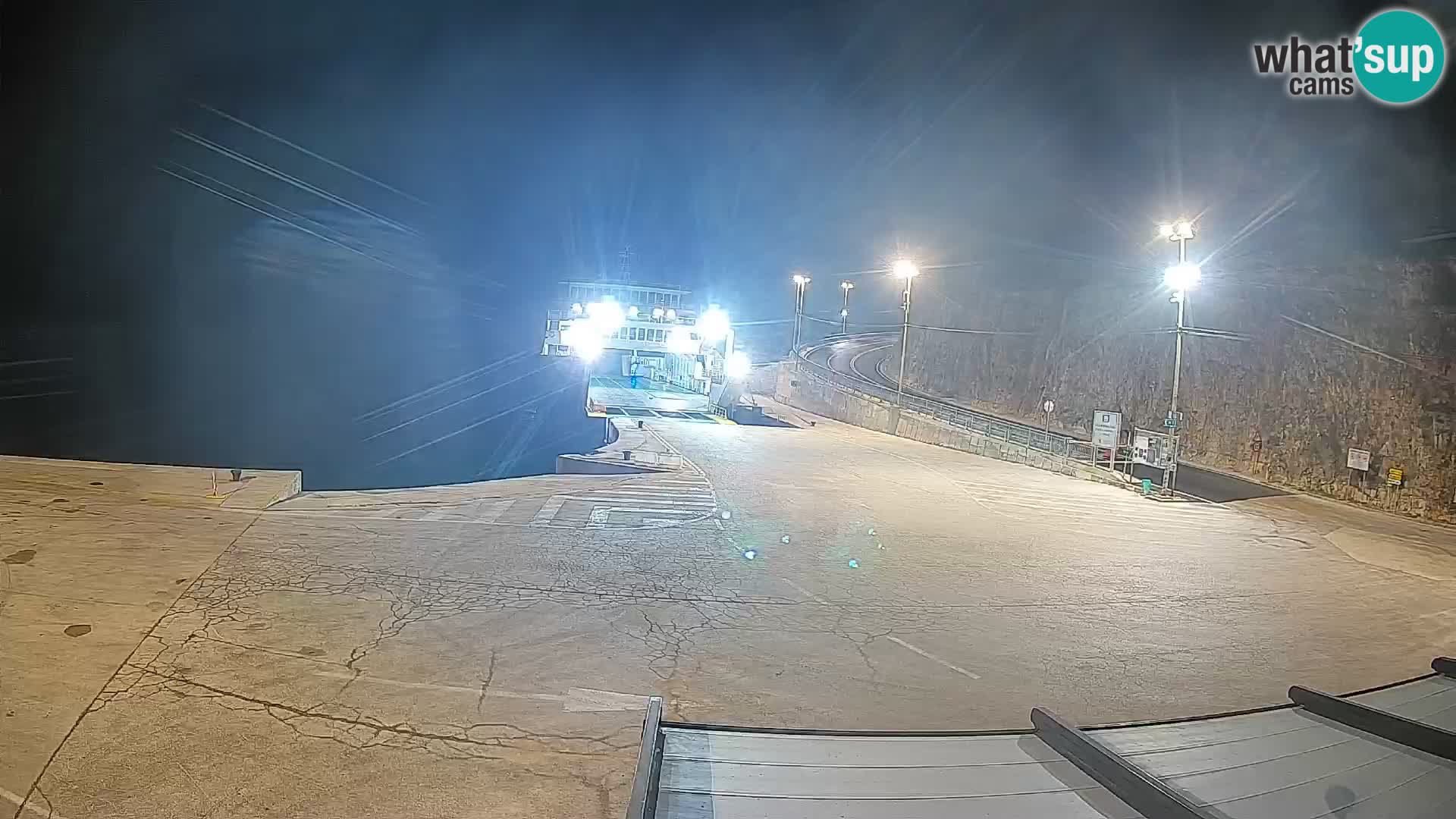Île de Cres Webcam – port de ferry Merag – Krk
