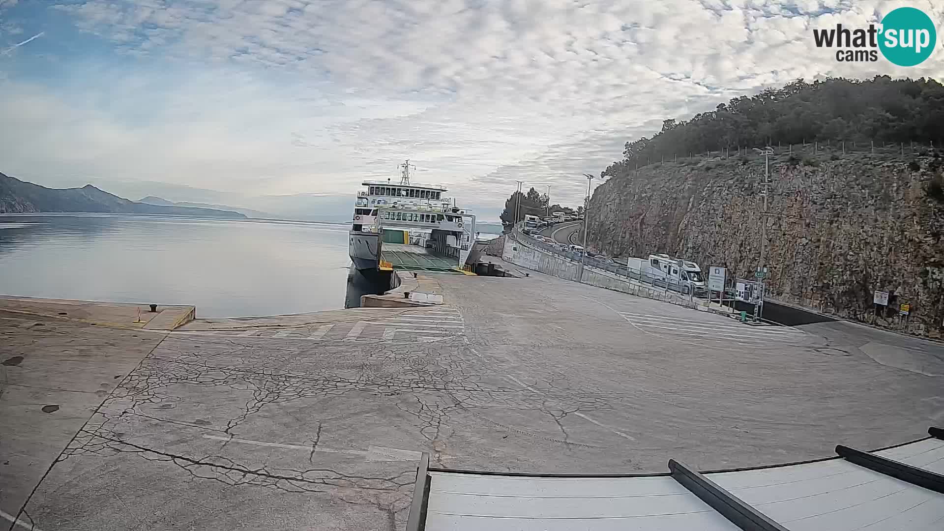 Webkam otok Cres – Trajektna luka  Merag – Krk