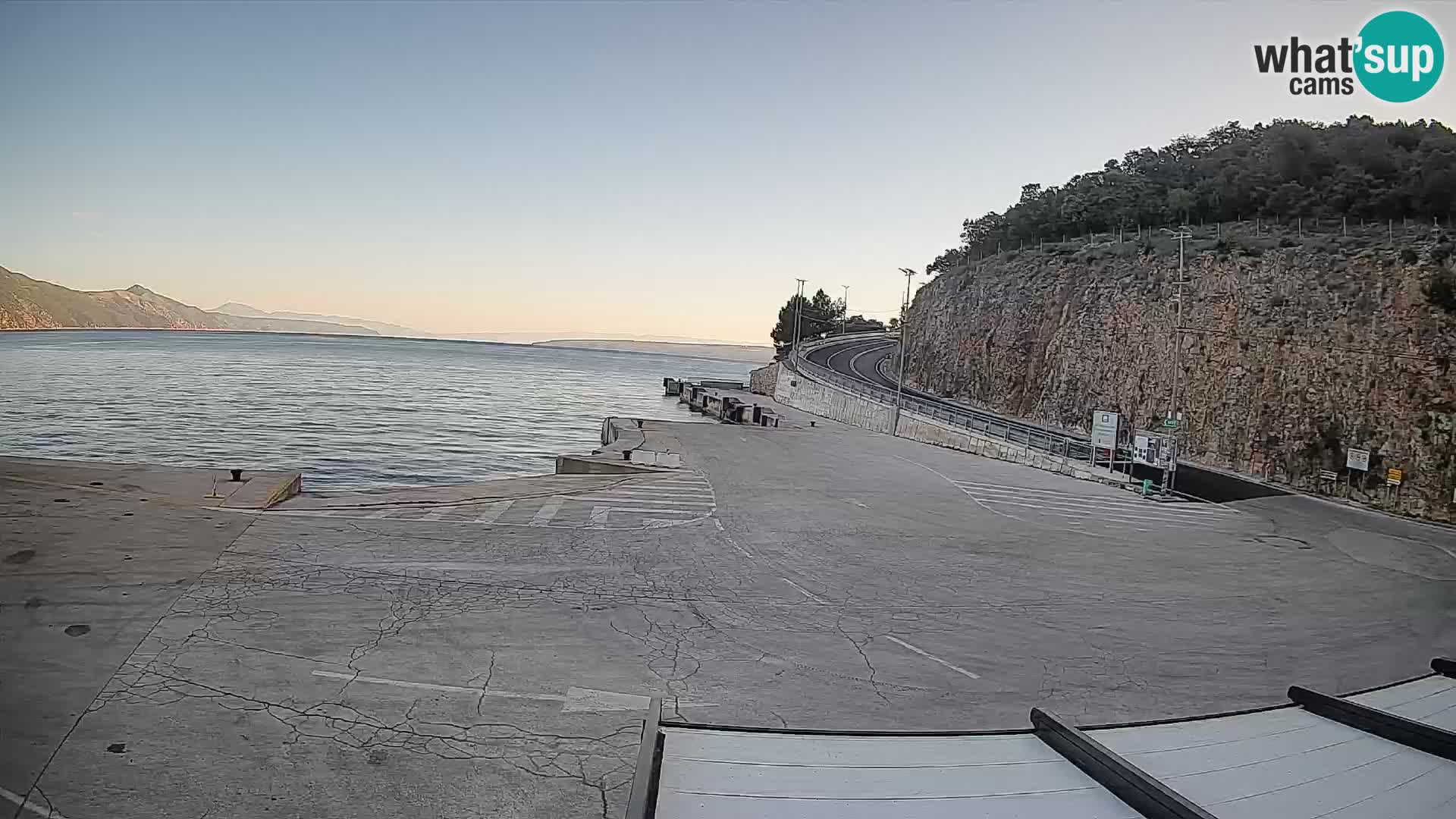 Webcam Cres – Ferry port Merag – Krk on Cres island