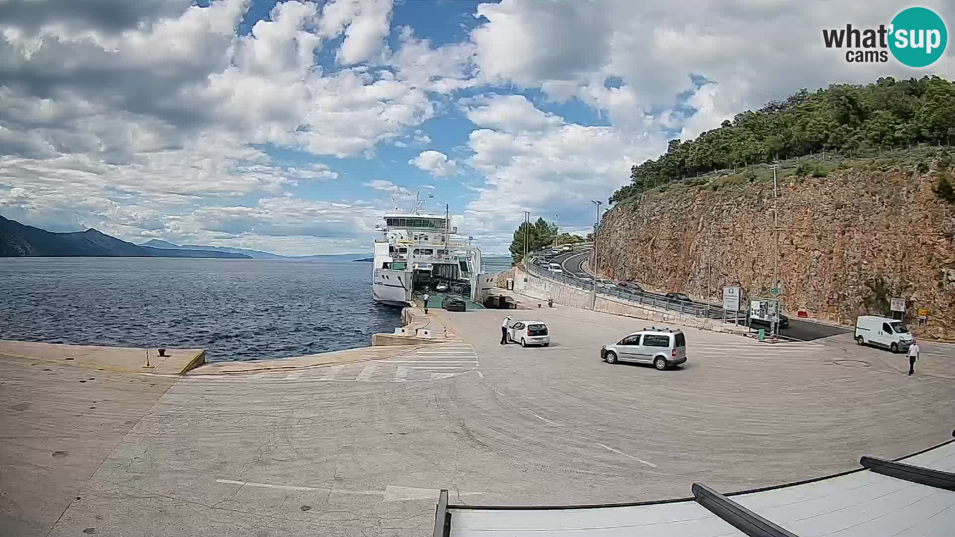 Webcam Cres – Ferry port Merag – Krk on Cres island