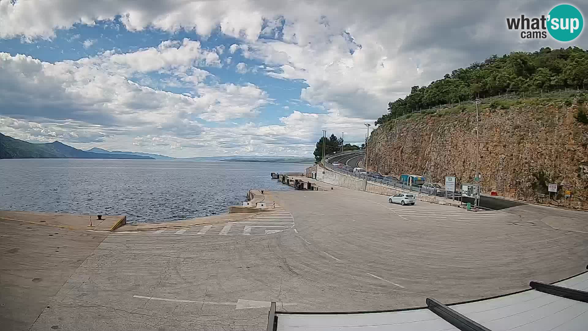 Webkam otok Cres – Trajektna luka  Merag – Krk