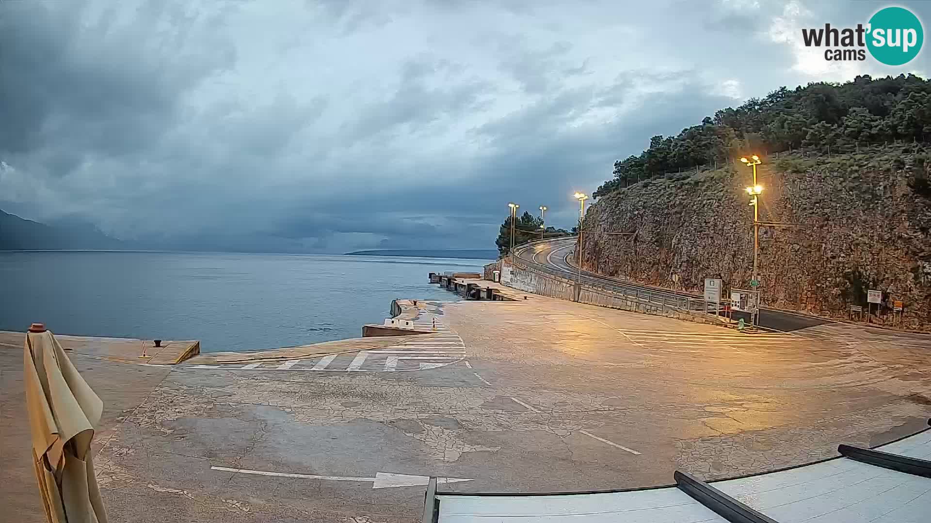 Webkam otok Cres – Trajektna luka  Merag – Krk