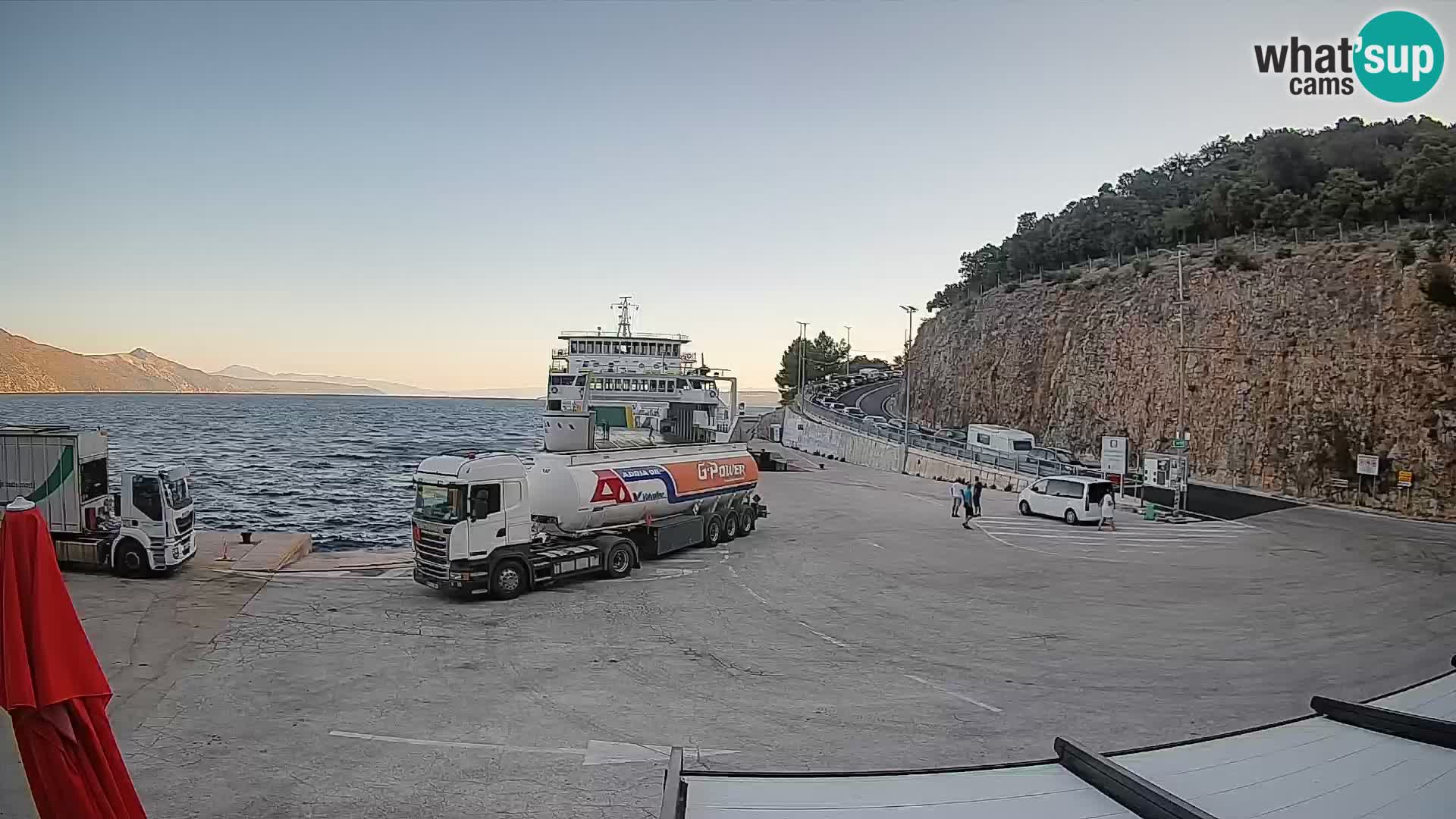 Île de Cres Webcam – port de ferry Merag – Krk