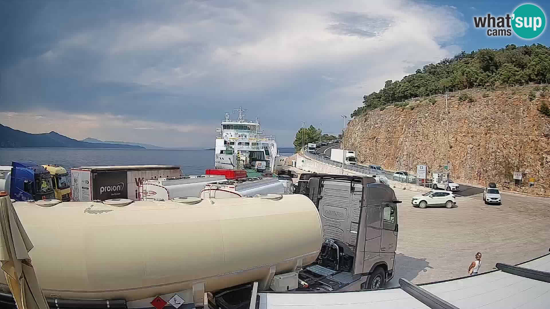 Webcam isla de Cres – puerto del transbordador Merag – Krk