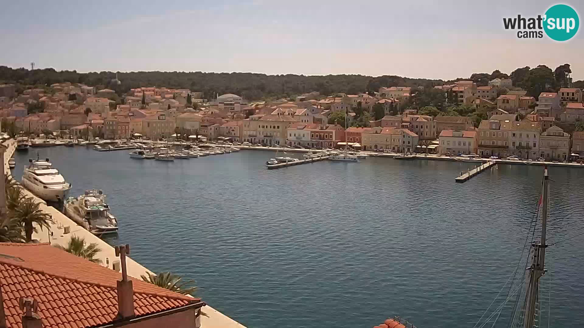 Webkamera u živo – Mali Lošinj – Riva Lošinjskih kapetana