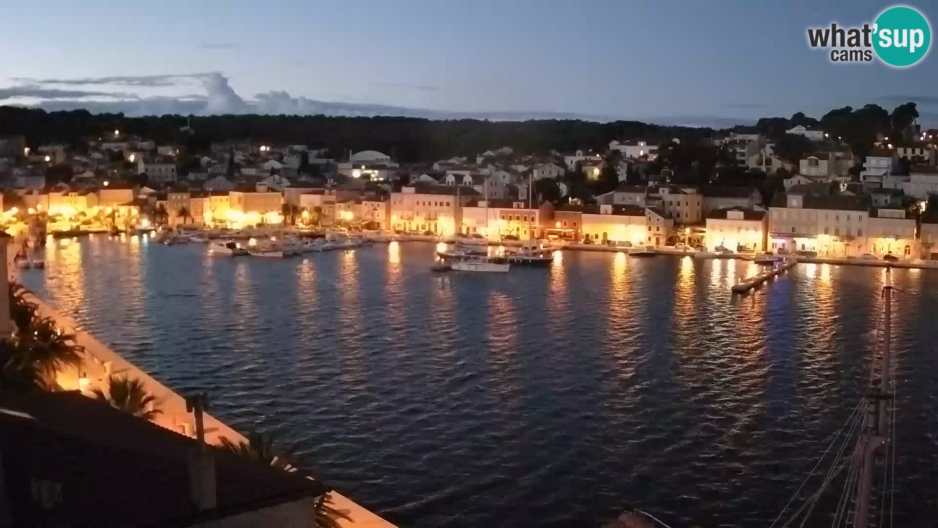 Spletna kamera – Mali Lošinj – Riva Lošinjskih kapitanov