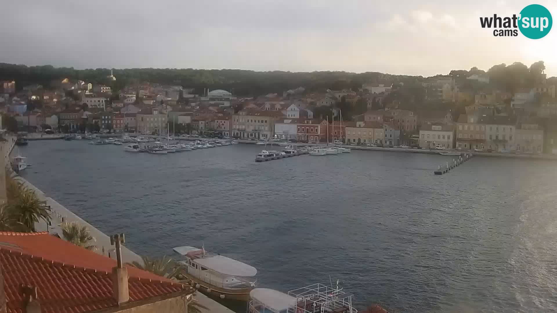 Spletna kamera Mali Lošinj Riva Lošinjskih kapitanov