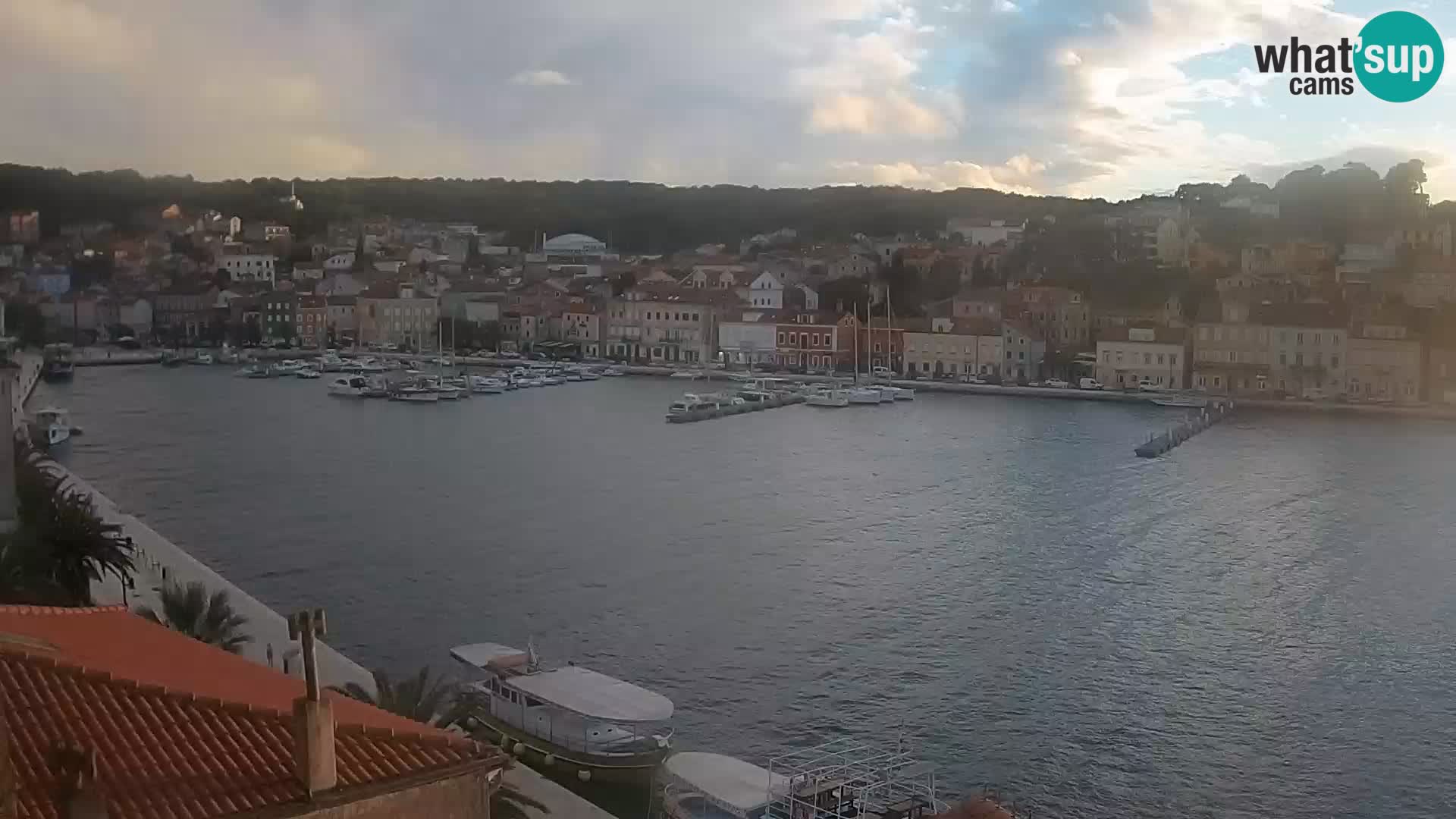 Spletna kamera Mali Lošinj Riva Lošinjskih kapitanov