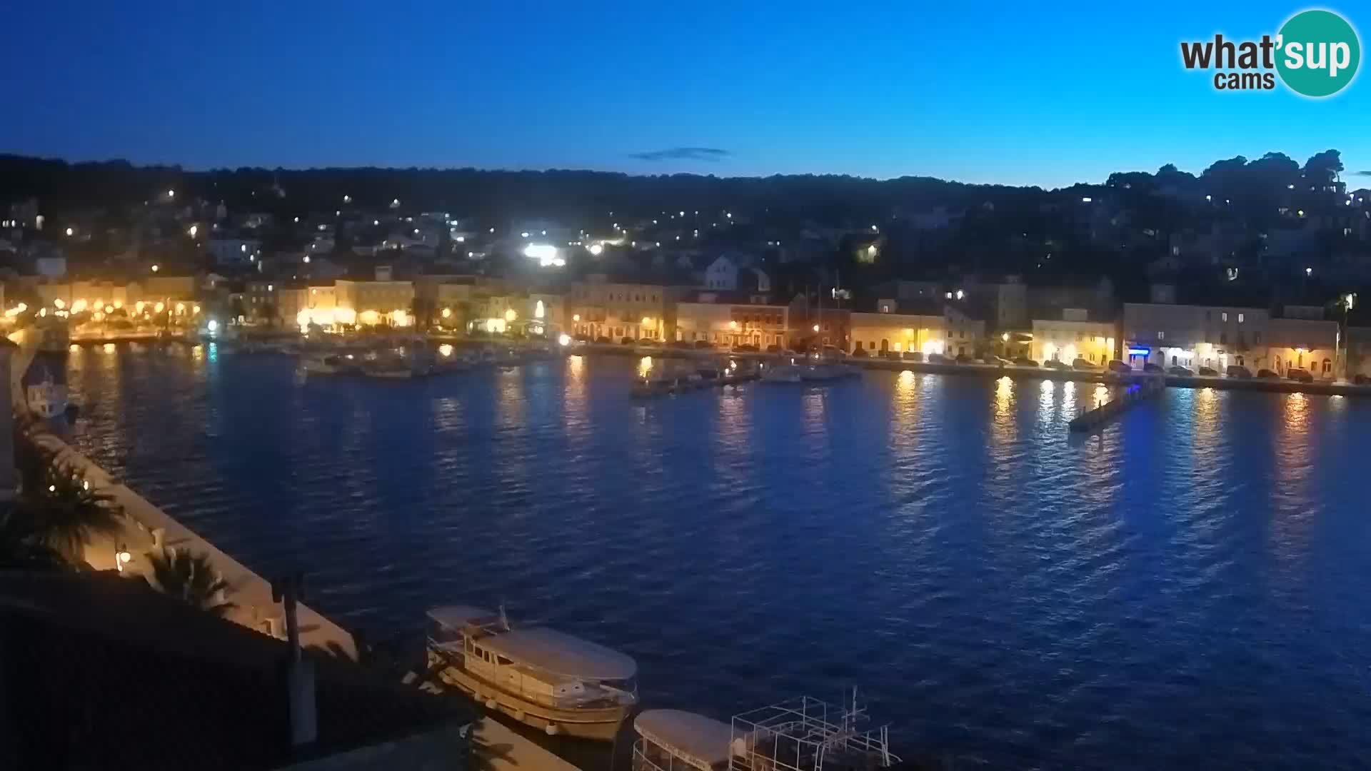 Spletna kamera Mali Lošinj Riva Lošinjskih kapitanov