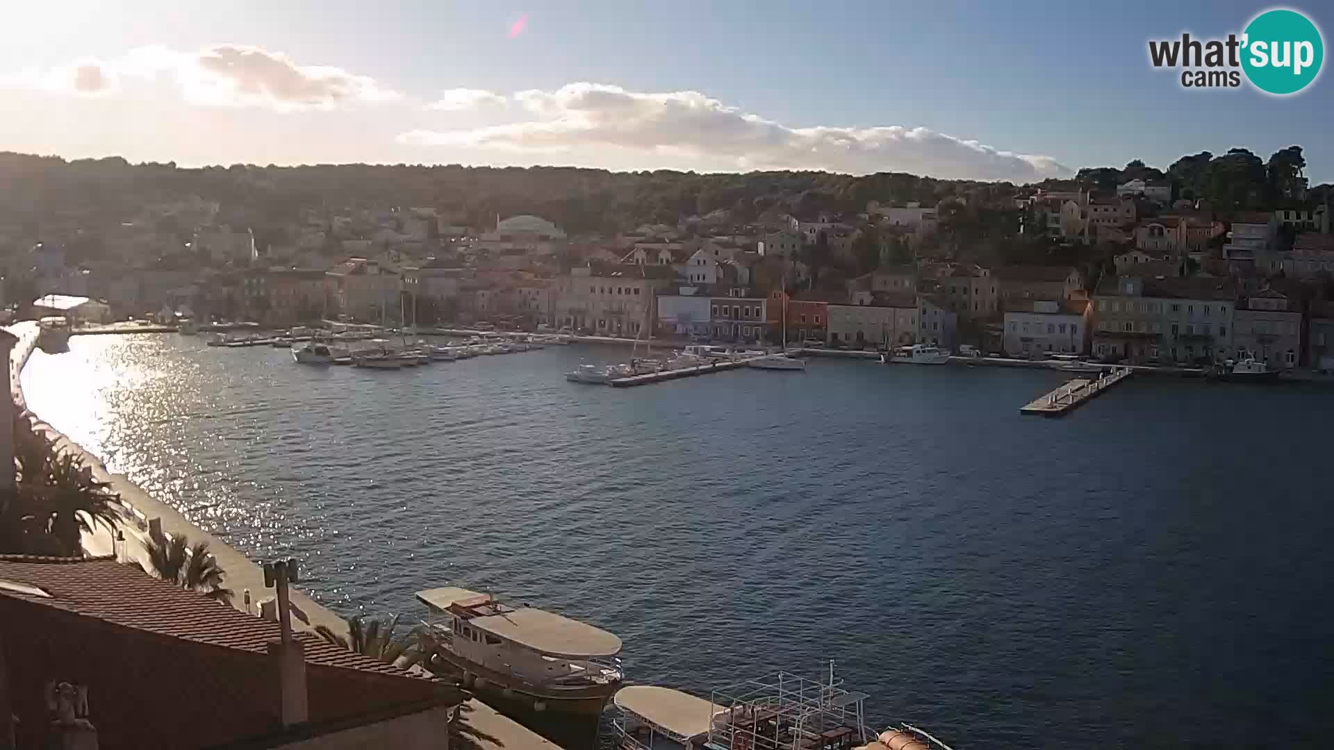 Webkamera u živo – Mali Lošinj – Riva Lošinjskih kapetana