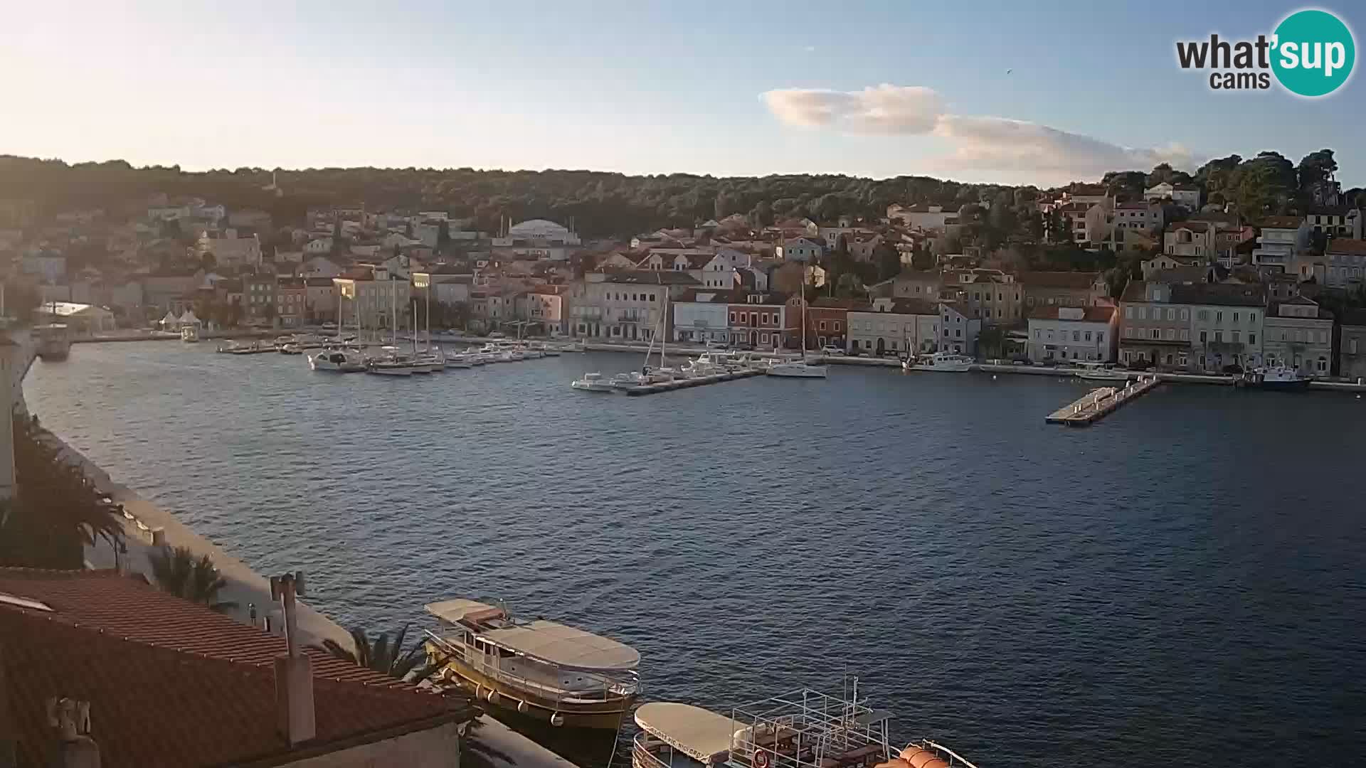 Webkamera u živo – Mali Lošinj – Riva Lošinjskih kapetana