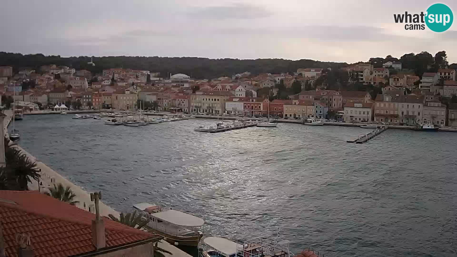 Spletna kamera Mali Lošinj Riva Lošinjskih kapitanov