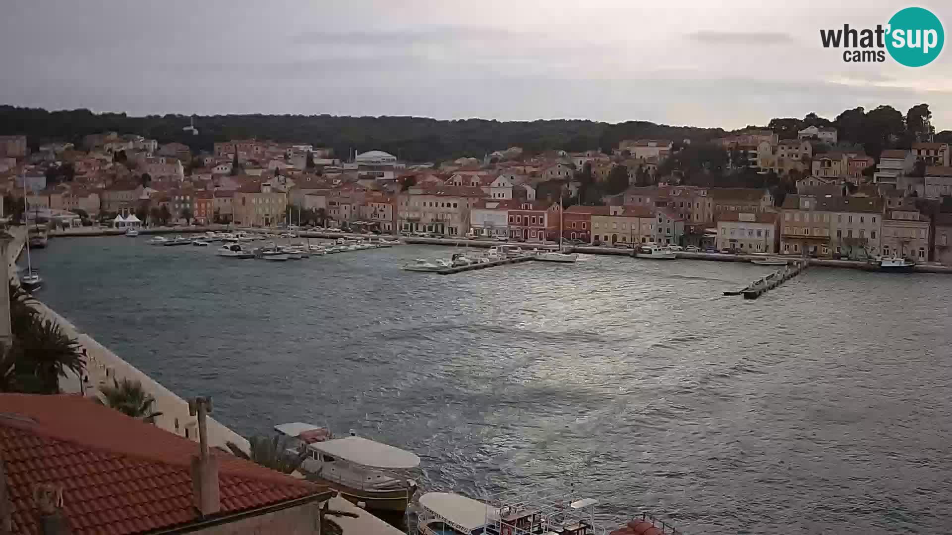 Spletna kamera Mali Lošinj Riva Lošinjskih kapitanov