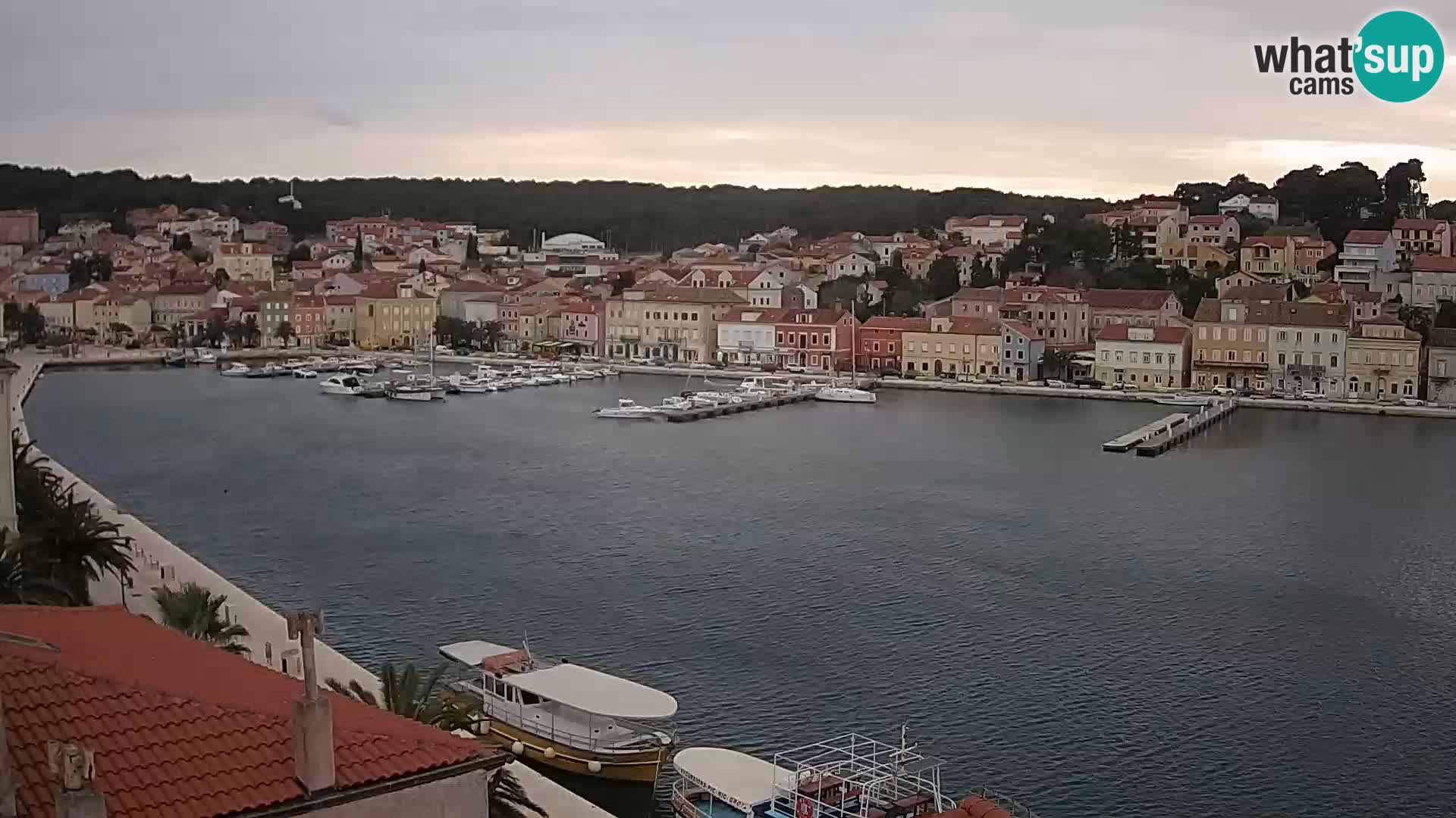 Spletna kamera Mali Lošinj Riva Lošinjskih kapitanov