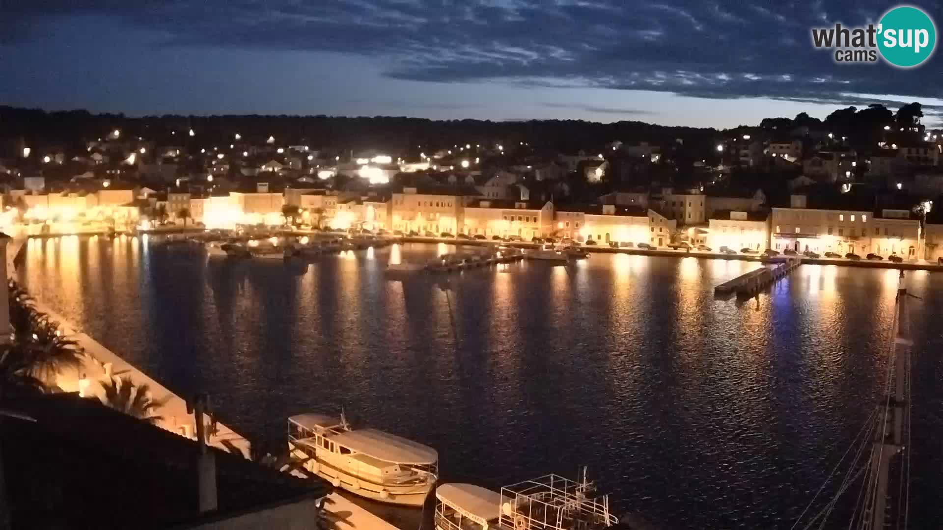 Spletna kamera Mali Lošinj Riva Lošinjskih kapitanov