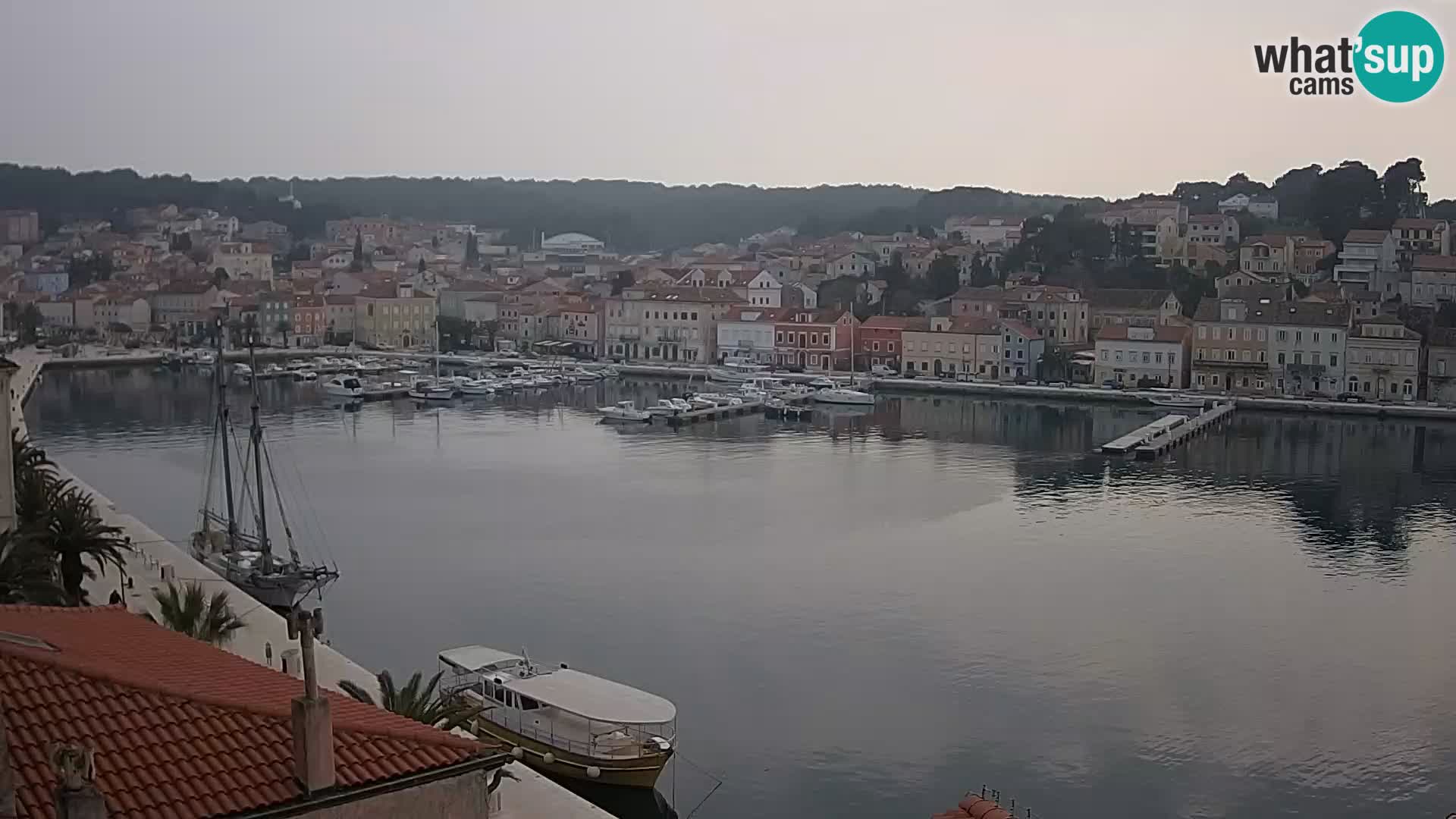 Spletna kamera Mali Lošinj Riva Lošinjskih kapitanov