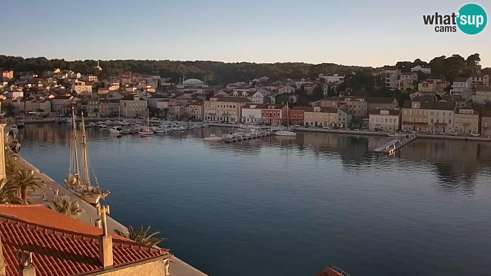 Spletna kamera Mali Lošinj Riva Lošinjskih kapitanov