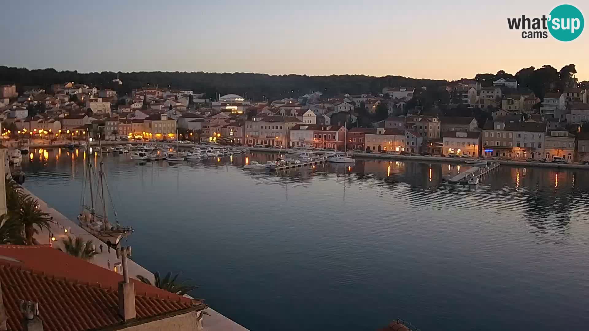 Spletna kamera Mali Lošinj Riva Lošinjskih kapitanov