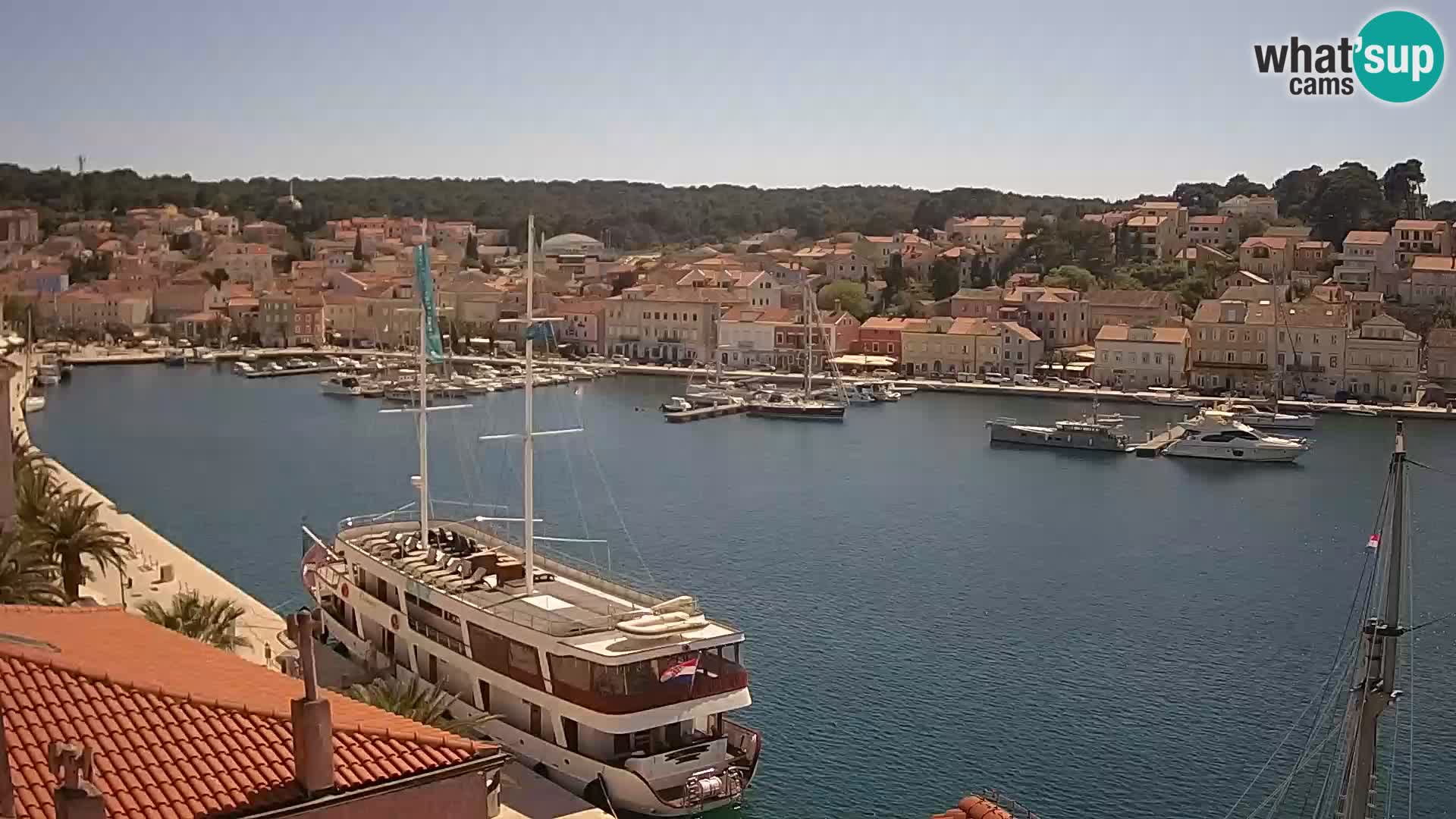Spletna kamera Mali Lošinj Riva Lošinjskih kapitanov