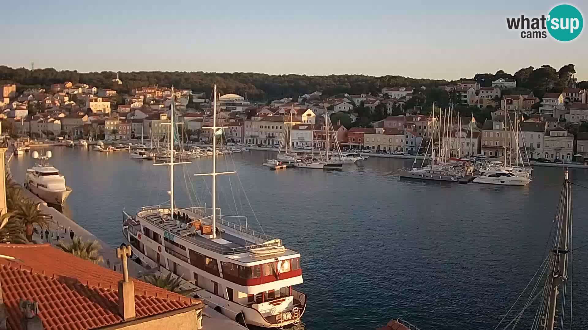 Webcam live – Lussinpiccolo – Riva dei capitani di Lussinpiccolo