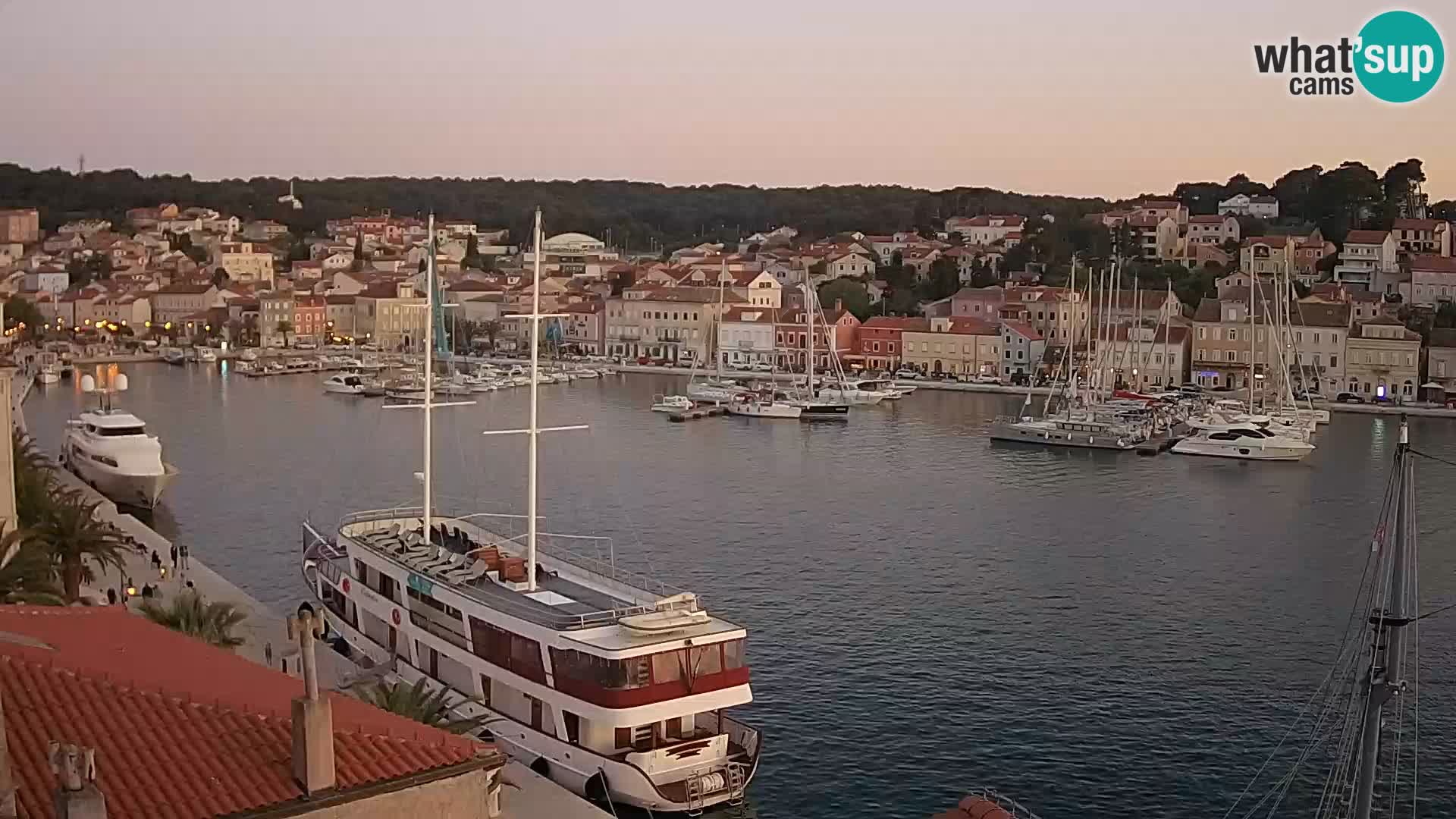 Webcam Live – Mali Lošinj – Riva Lošinjskih kapetana