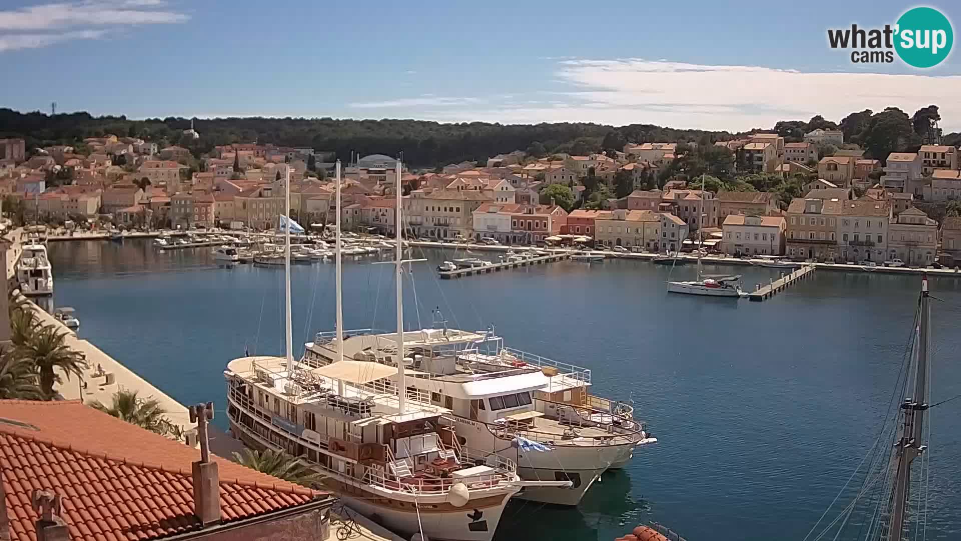 Spletna kamera Mali Lošinj Riva Lošinjskih kapitanov