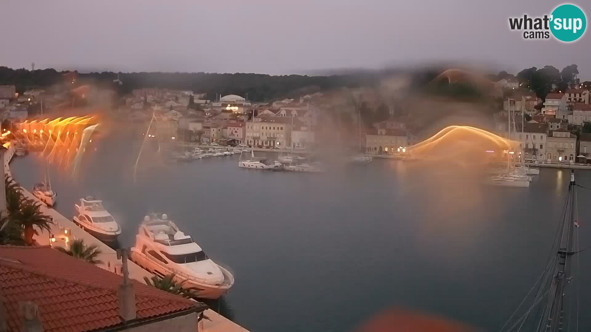 Spletna kamera Mali Lošinj Riva Lošinjskih kapitanov