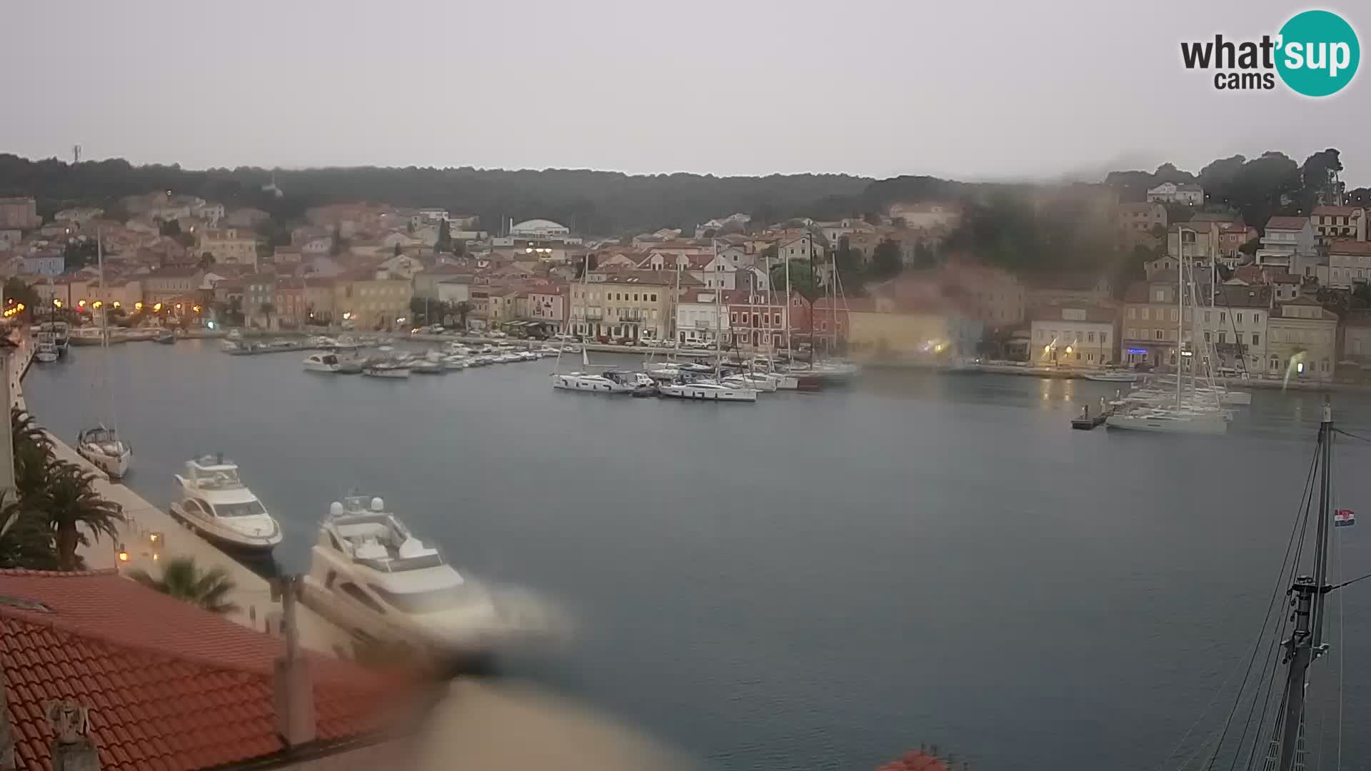 Spletna kamera Mali Lošinj Riva Lošinjskih kapitanov
