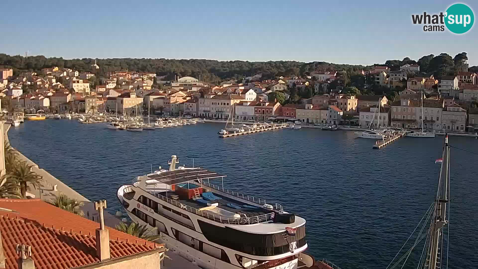 Spletna kamera – Mali Lošinj – Riva Lošinjskih kapitanov