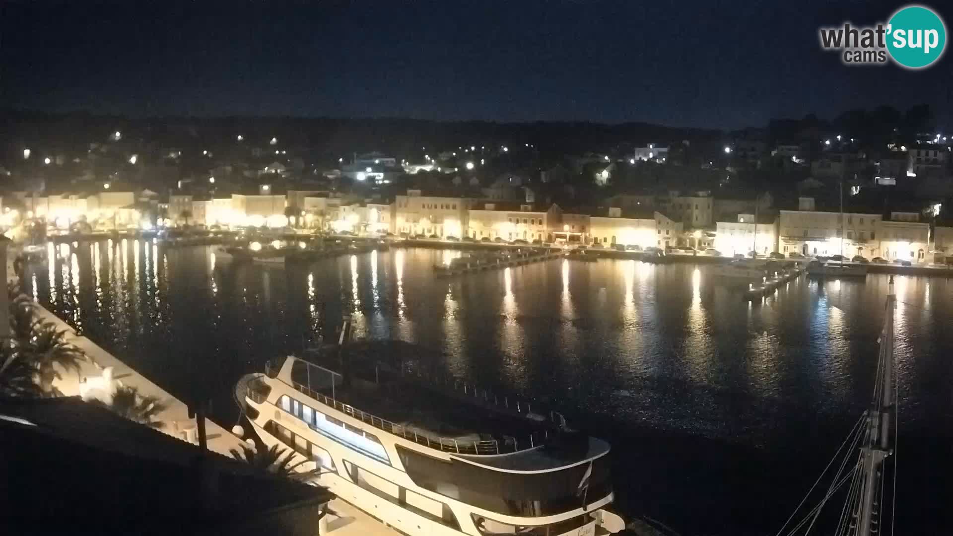 Spletna kamera Mali Lošinj Riva Lošinjskih kapitanov