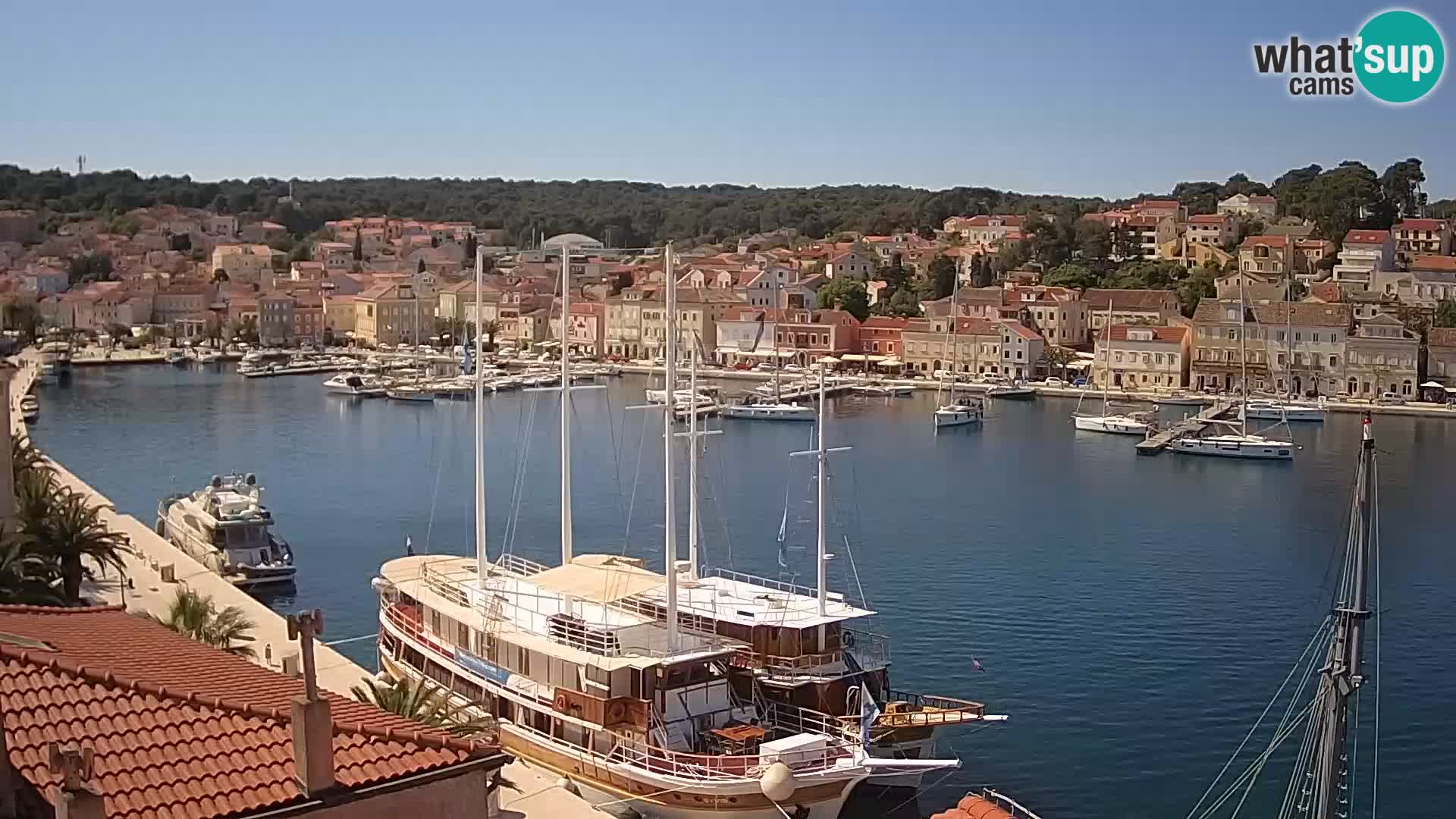 Spletna kamera Mali Lošinj Riva Lošinjskih kapitanov