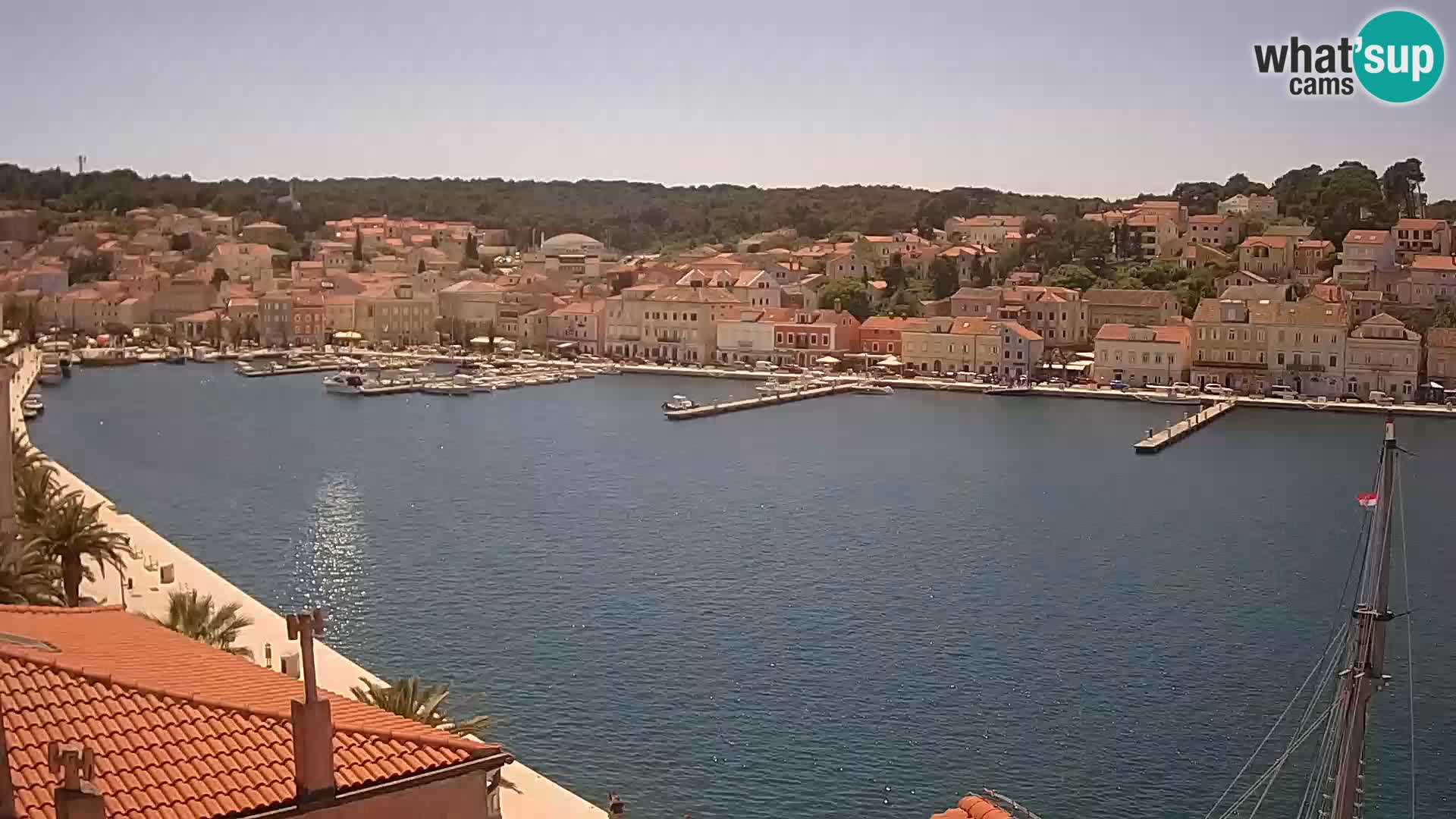 Webkamera u živo – Mali Lošinj – Riva Lošinjskih kapetana