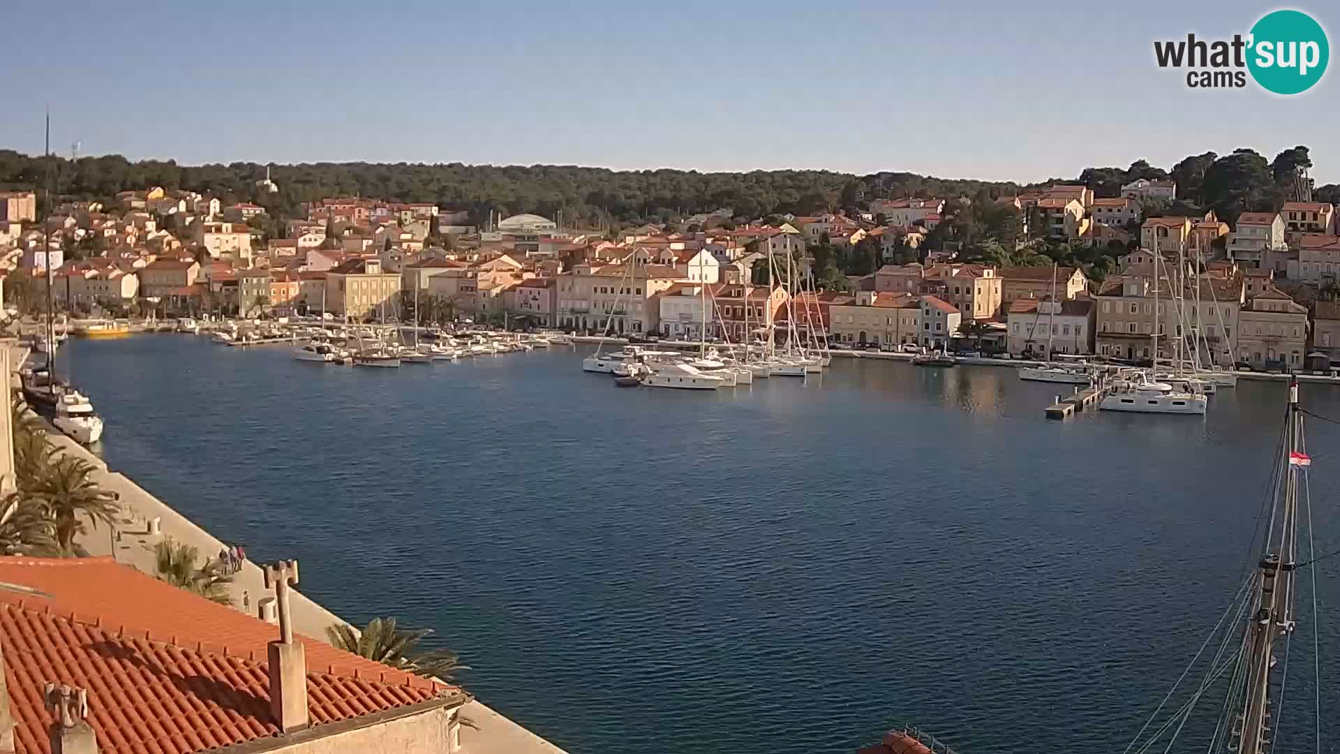 Spletna kamera – Mali Lošinj – Riva Lošinjskih kapitanov