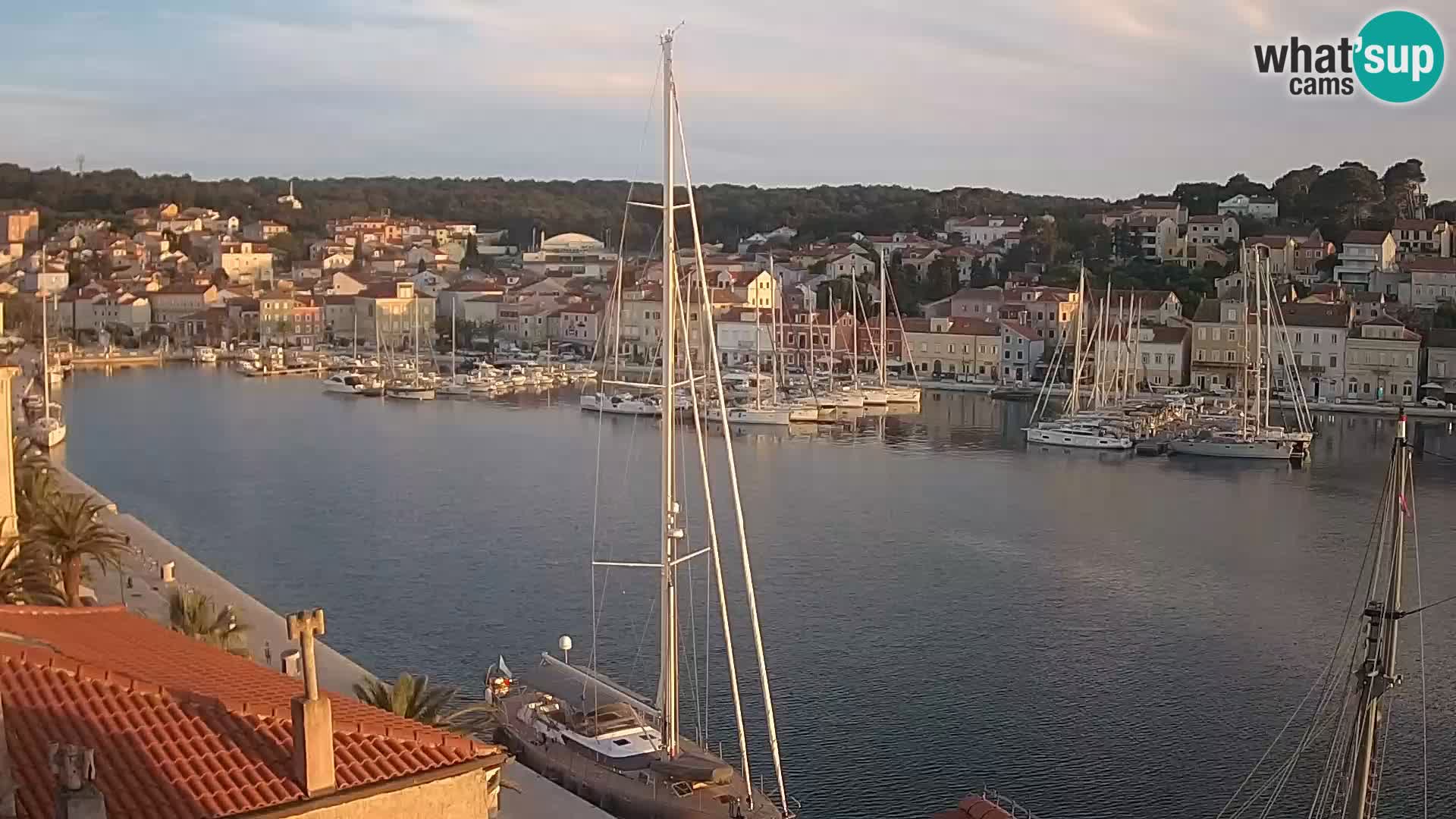 Spletna kamera – Mali Lošinj – Riva Lošinjskih kapitanov