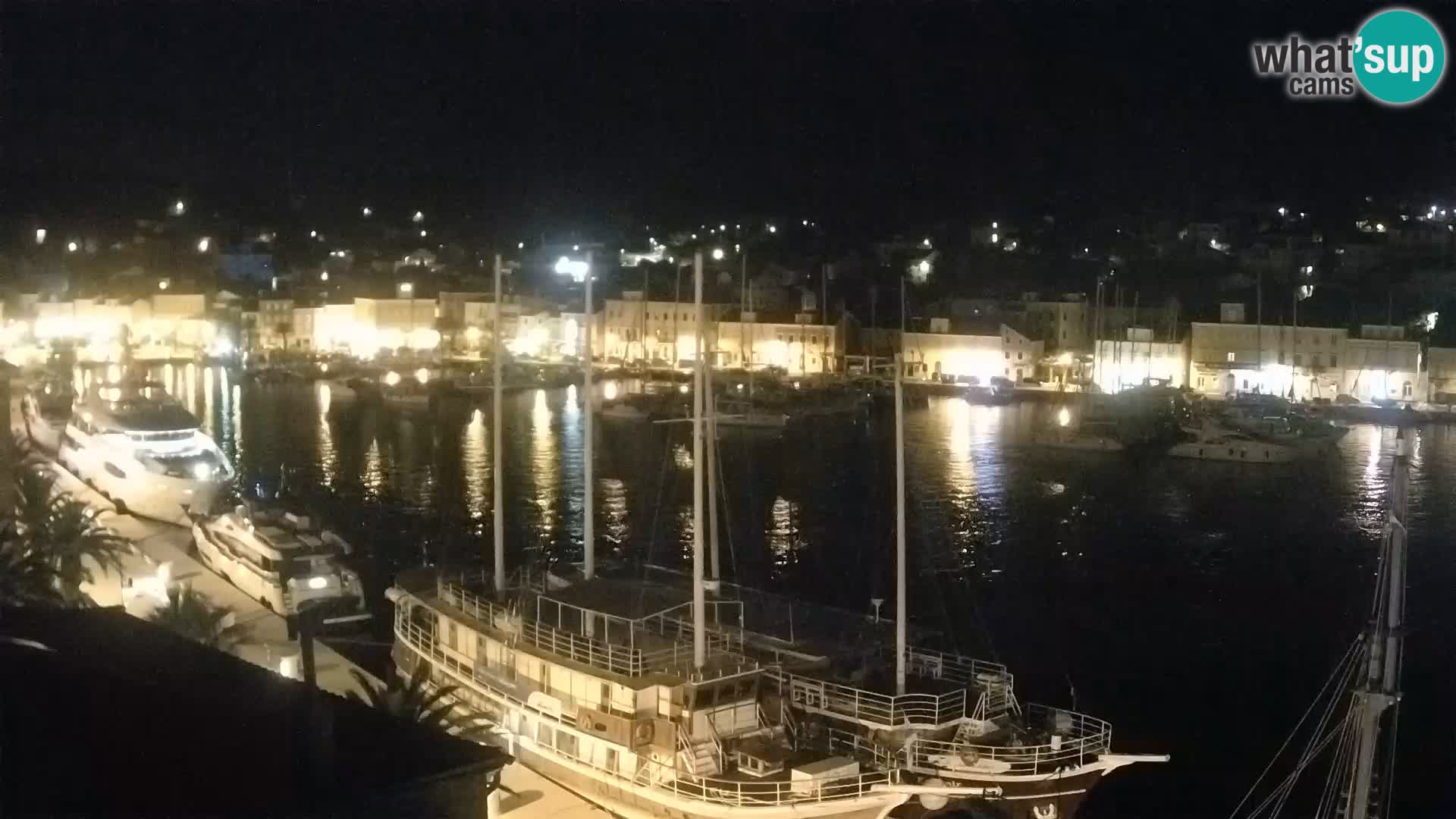 Spletna kamera Mali Lošinj Riva Lošinjskih kapitanov