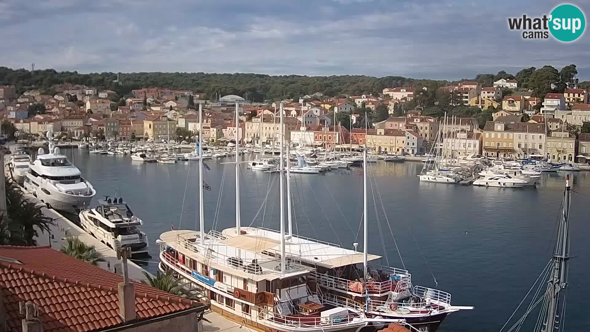 Spletna kamera Mali Lošinj Riva Lošinjskih kapitanov